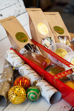 Load image into Gallery viewer, Red Hill Confectionery CHRISTMAS NON-ALCOHOLIC Hamper Gift Pack