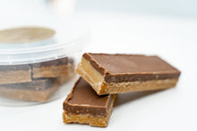 Load image into Gallery viewer, Red Hill Confectionery - Hazelnut Caramel Fudge 160g Tub GF